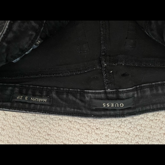 Guess Marilyn 3 Zip black jeans - Picture 3 of 4